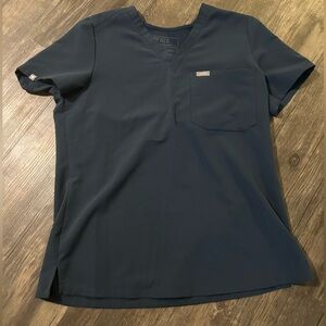 FIGS one pocket space grey top (S)